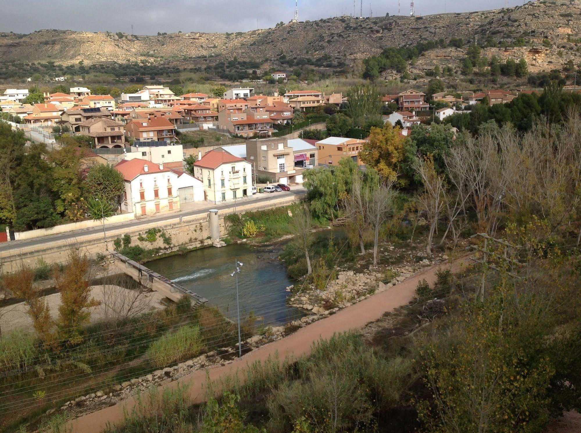 Apartamentos Alcaniz, Blanca エクステリア 写真